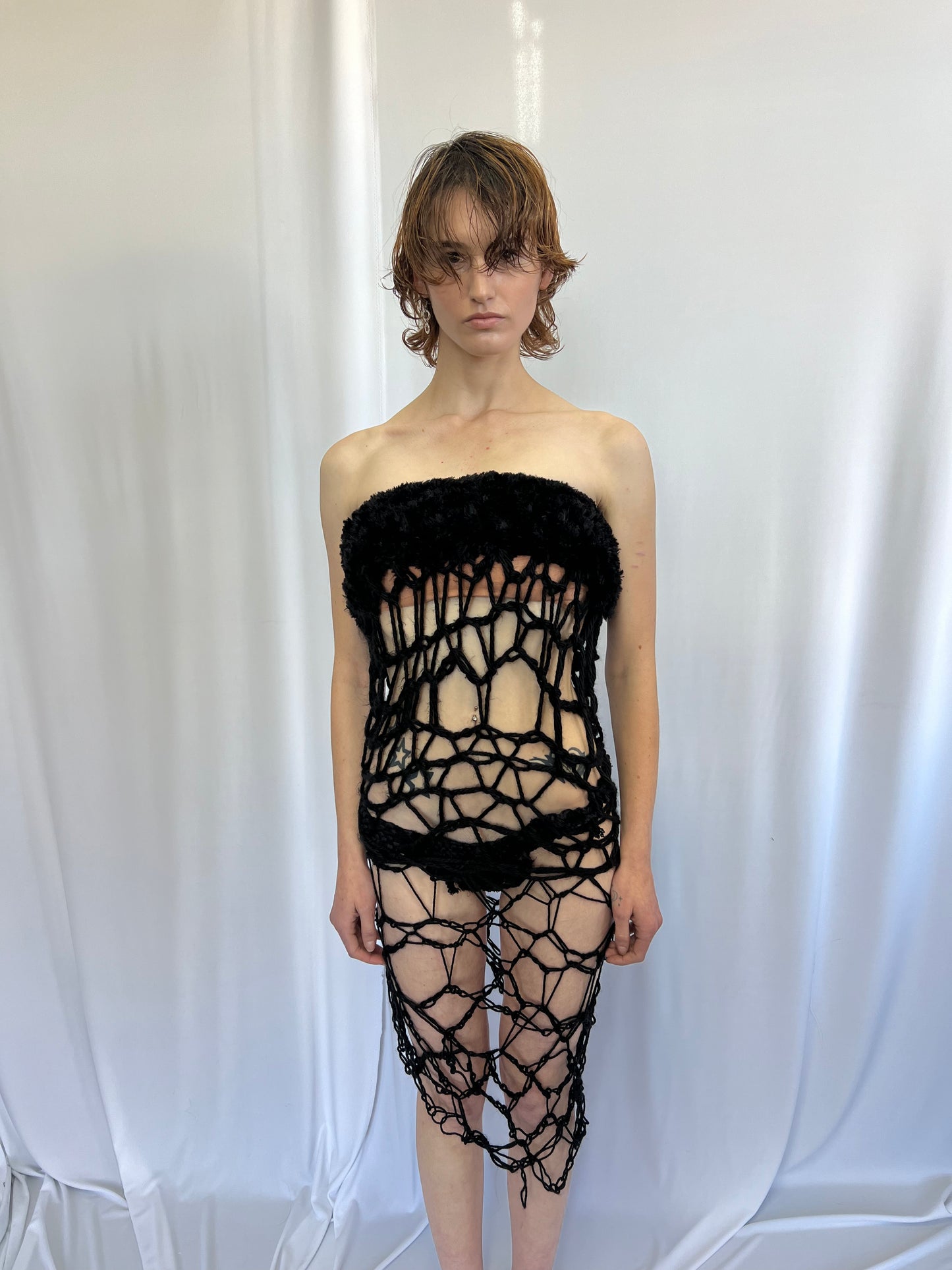 BLACK CORDED STRAPLESS FUR TRIM DRESS 1/1