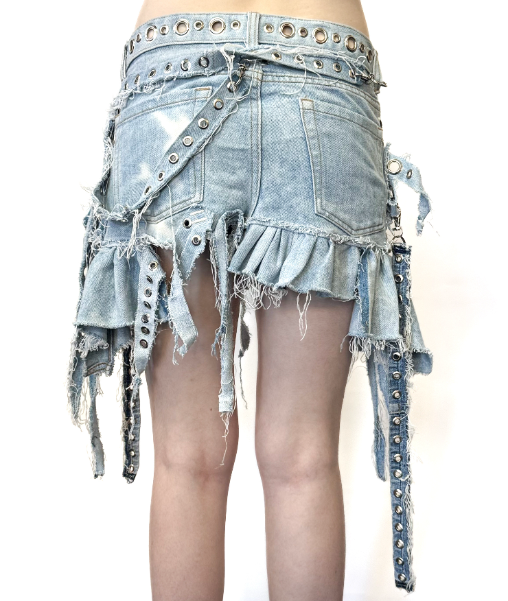 CLOUWDEZ LIGHT WASH DENIM ASYMMETRICAL SKIRT 1/1