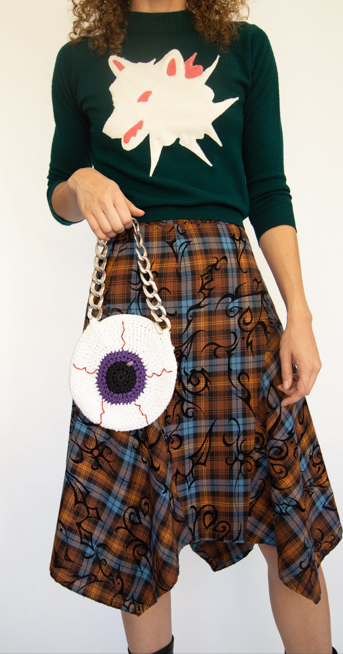 HAND KNITTED EYEABALL PURSE BY FER