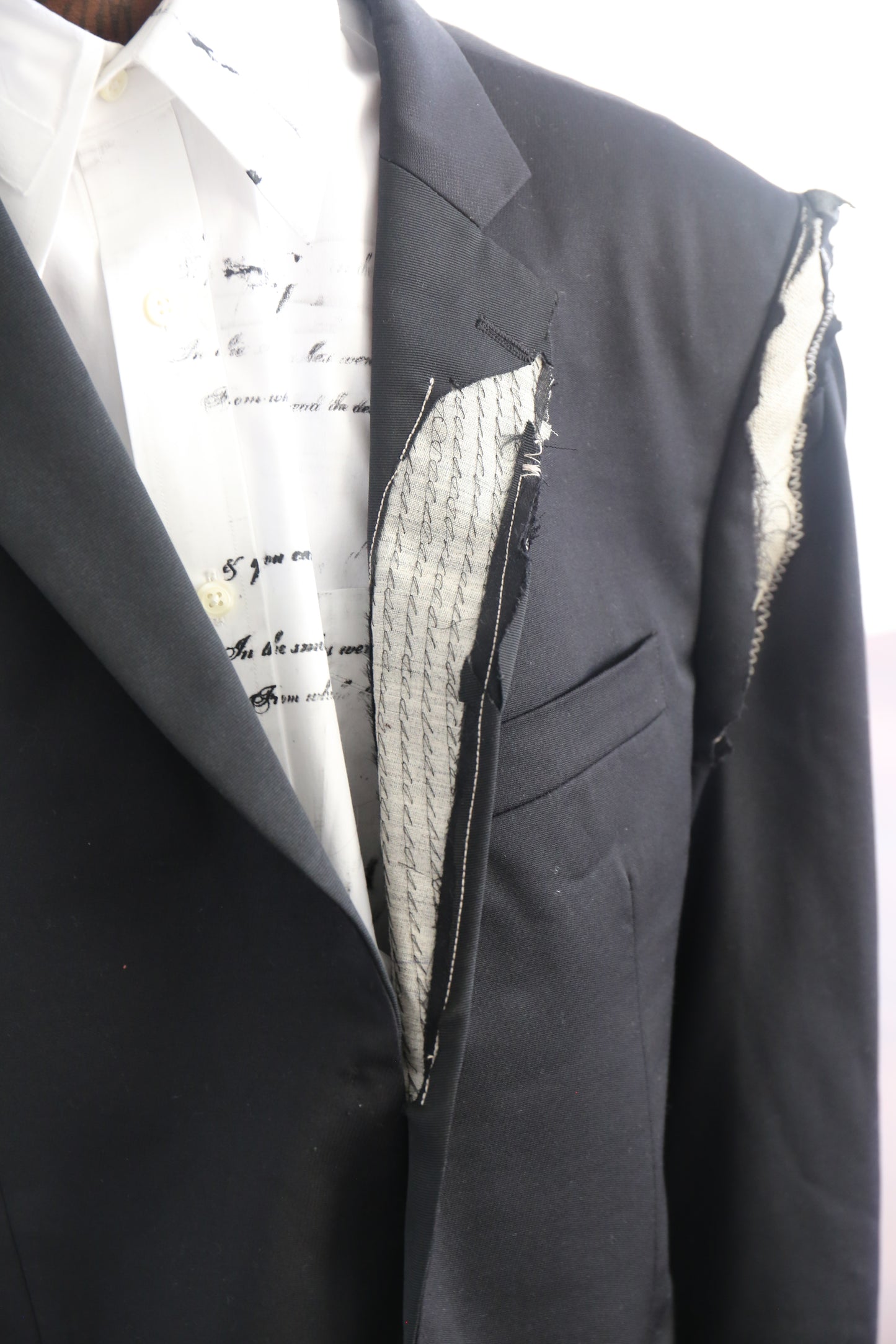 CD1974 RIPPED DINNER JACKET